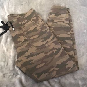 ZYIA large camo joggers